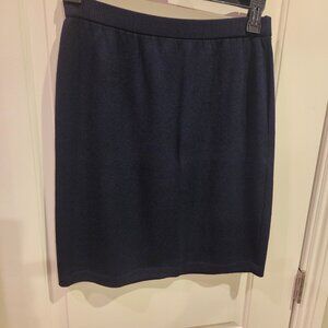 ST. JOHN Knit Skirt, NAVY, above the knee, gently used, Size 10